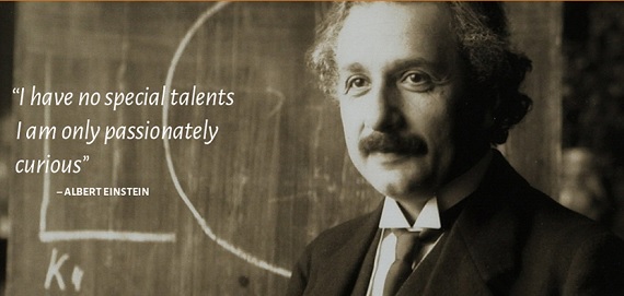 Foto de Albert Einstein com a frase: Eu não tenho nenhum talento especial, sou apenas extremamente curioso